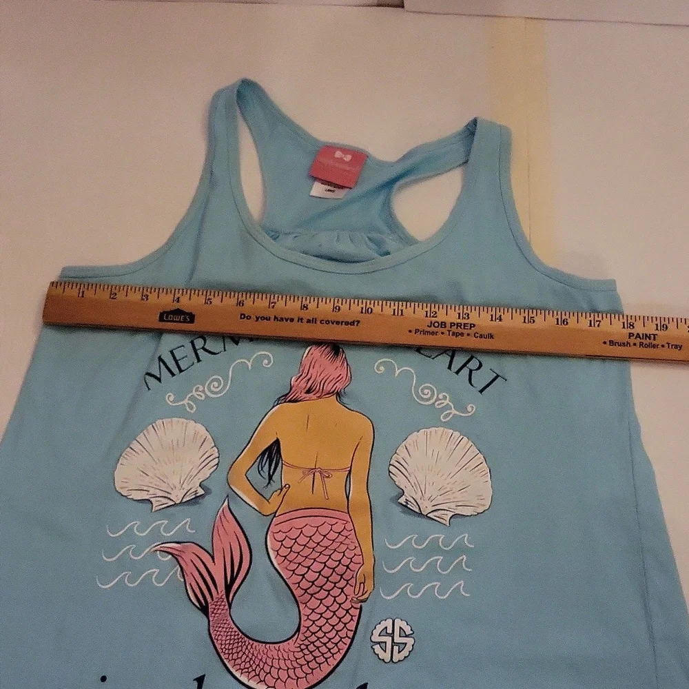 Simply southern mermaid tank - Picture 3 of 4